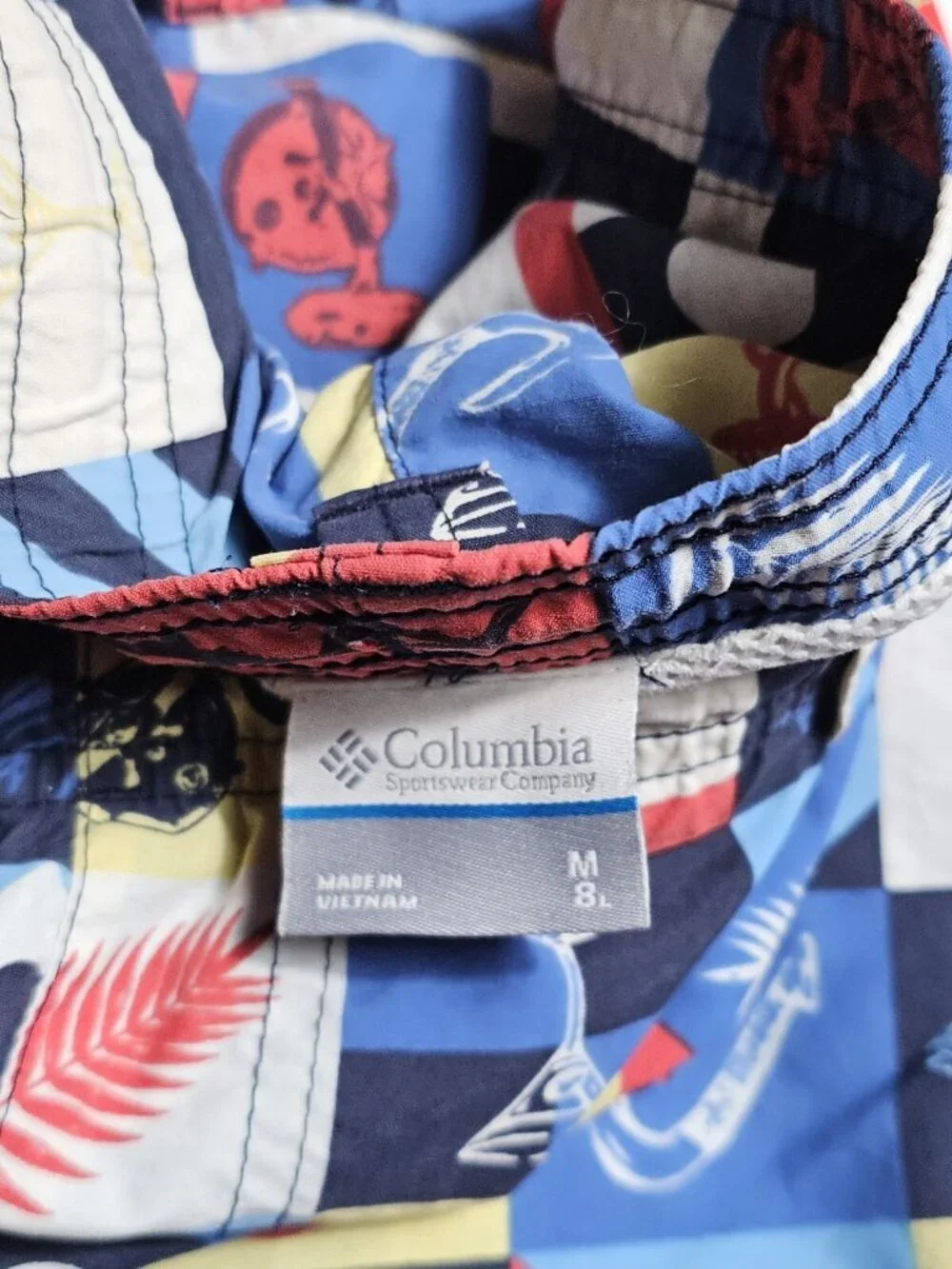 *Columbia PFG Mens Swim Trunks Size Medium Multicolor Fish Nautical Print